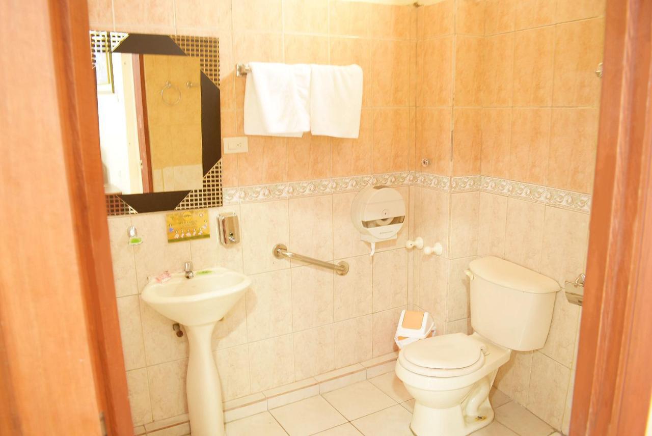 Hostal Galapagos - Guayaquil Eksteriør bilde
